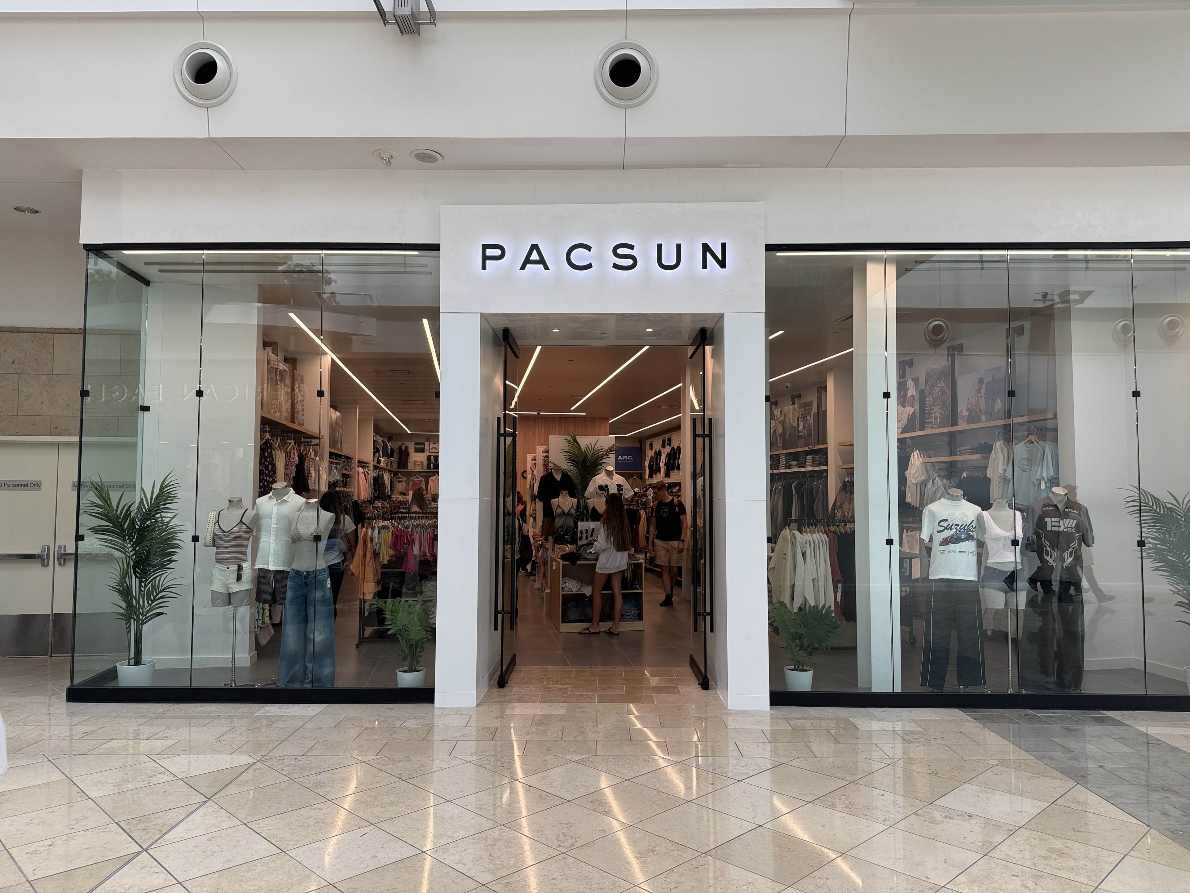 PacSun