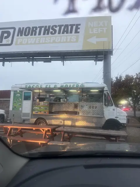 Tacos El Pinolero
